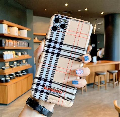 Burberry iPhone 12 Pro Max 